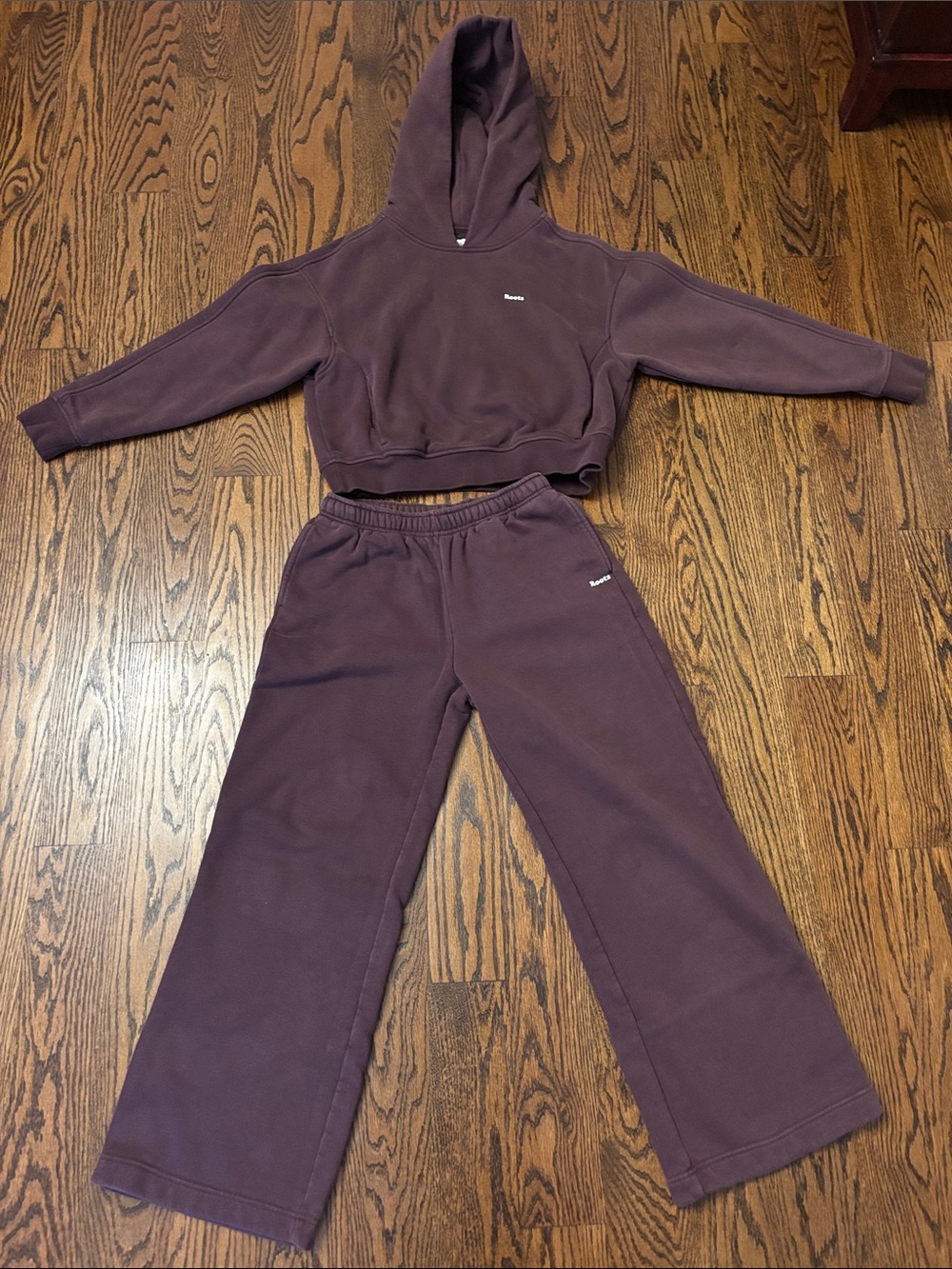 Women’s Roots Sweatsuit